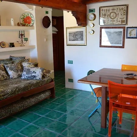 Maridea Corvina Apartment *